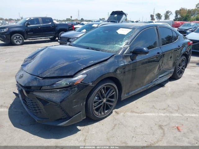 2026 TOYOTA CAMRY SE 2