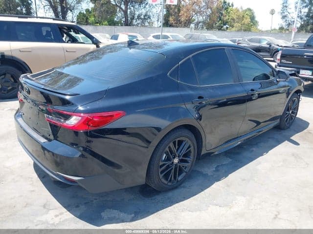 2026 TOYOTA CAMRY SE 4