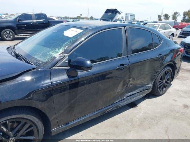 2026 TOYOTA CAMRY SE 6