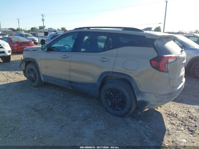2022 GMC TERRAIN AWD AT4 3