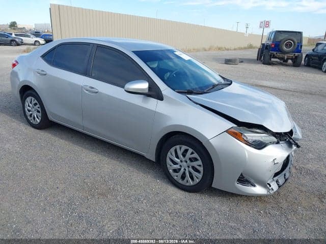 2017 TOYOTA COROLLA LE 1