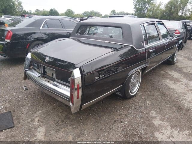 1985 CADILLAC FLEETWOOD BROUGHAM 4
