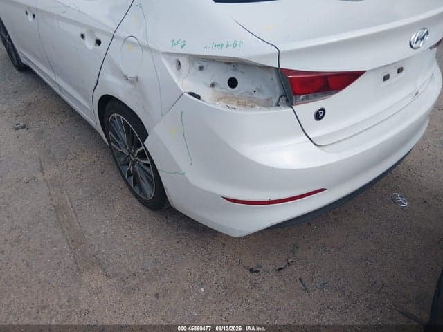 2017 HYUNDAI ELANTRA SE 6