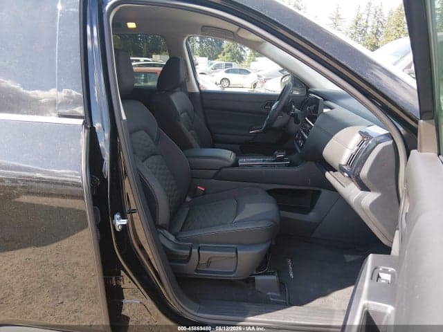 2026 NISSAN PATHFINDER SV 5