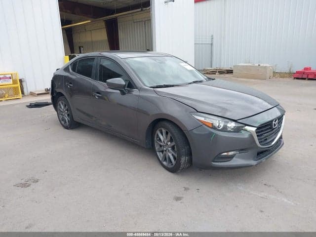 2018 MAZDA MAZDA3 TOURING 1