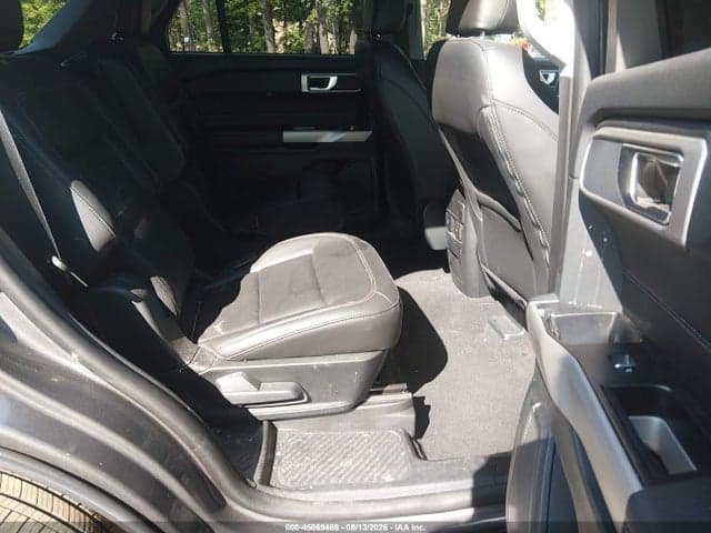 2024 FORD EXPLORER XLT 8