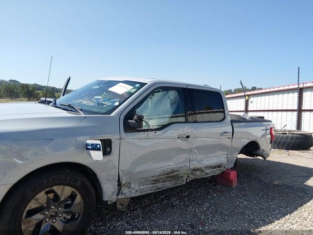 2024 FORD F-150 LIGHTNING FLASH 6