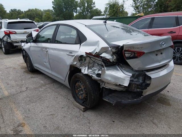 2019 HYUNDAI ACCENT SE 3