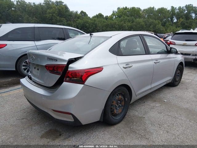 2019 HYUNDAI ACCENT SE 4