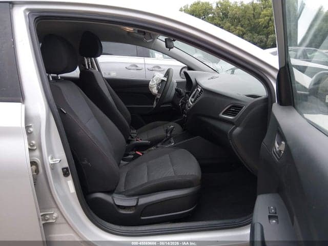 2019 HYUNDAI ACCENT SE 5