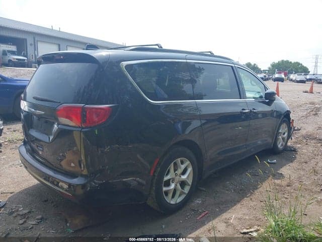 2020 CHRYSLER PACIFICA TOURING 4