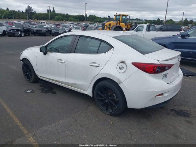 2018 MAZDA MAZDA3 TOURING 3
