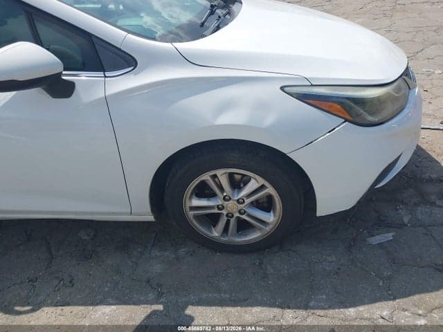 2017 CHEVROLET CRUZE LT AUTO 6
