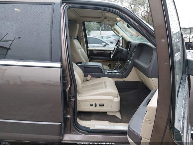 2017 LINCOLN NAVIGATOR L RESERVE 6