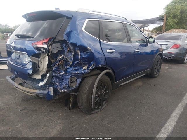 2017 NISSAN ROGUE S 4