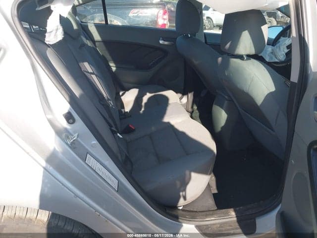 2017 KIA FORTE LX 8