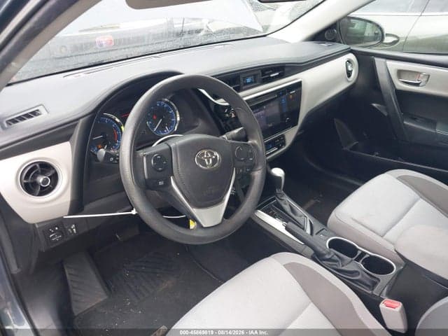 2017 TOYOTA COROLLA LE 5