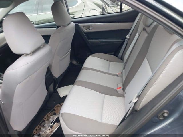 2017 TOYOTA COROLLA LE 8