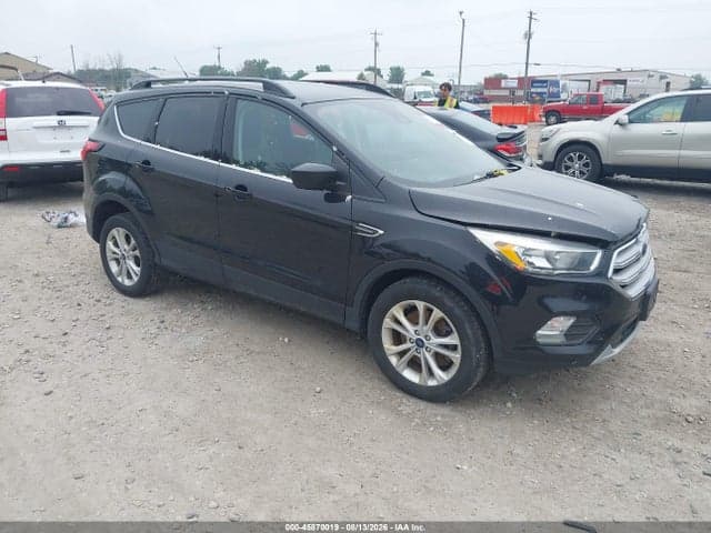 2019 FORD ESCAPE SE 1