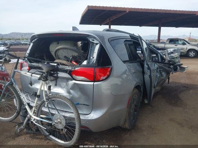 2019 CHRYSLER PACIFICA HYBRID TOURING PLUS 4