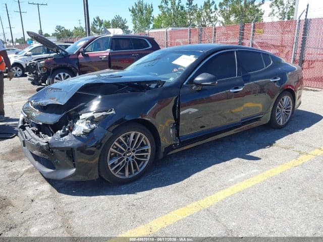 2018 KIA STINGER 2