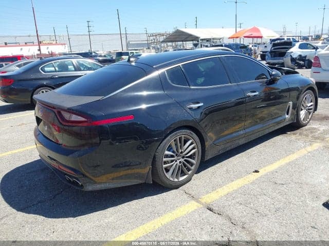 2018 KIA STINGER 4