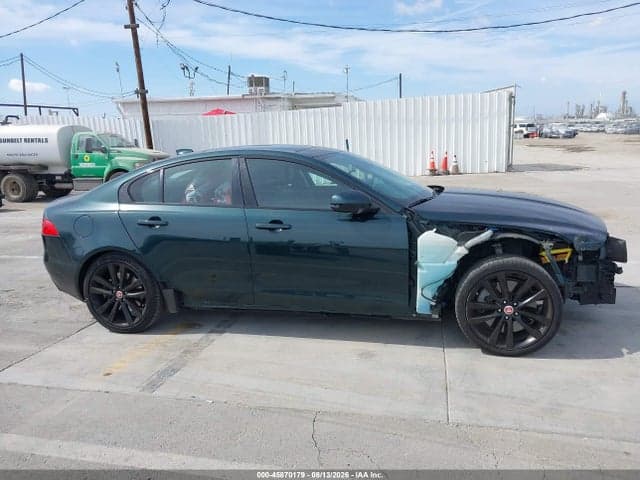 2017 JAGUAR XE 35T PRESTIGE 14