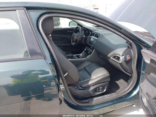 2017 JAGUAR XE 35T PRESTIGE 5