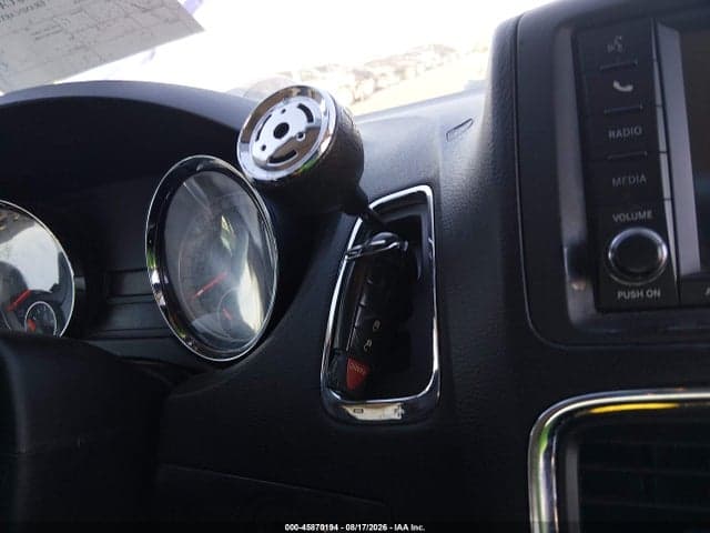 2019 DODGE GRAND CARAVAN SE 11