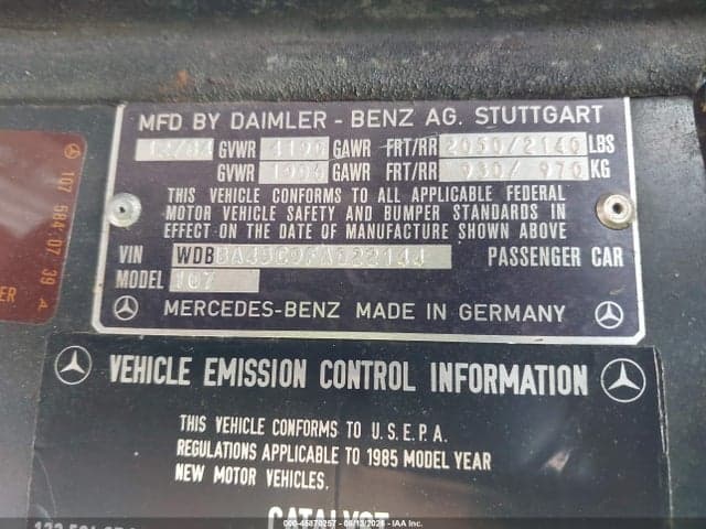 1985 MERCEDES-BENZ 380 SL 9
