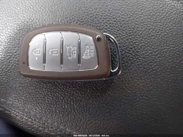 2017 HYUNDAI TUCSON LIMITED 11