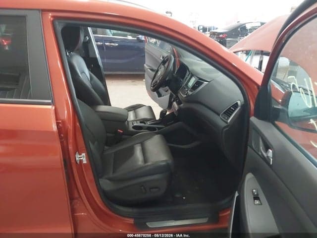 2017 HYUNDAI TUCSON LIMITED 5