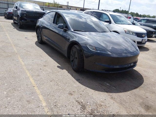 2026 TESLA MODEL 3 1