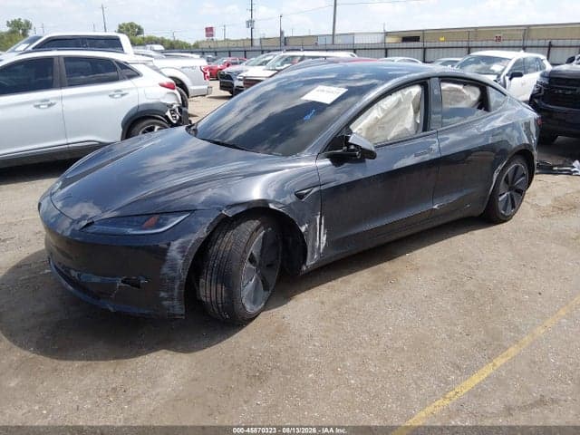 2026 TESLA MODEL 3 2