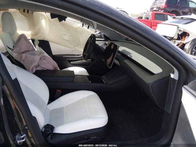 2026 TESLA MODEL 3 5