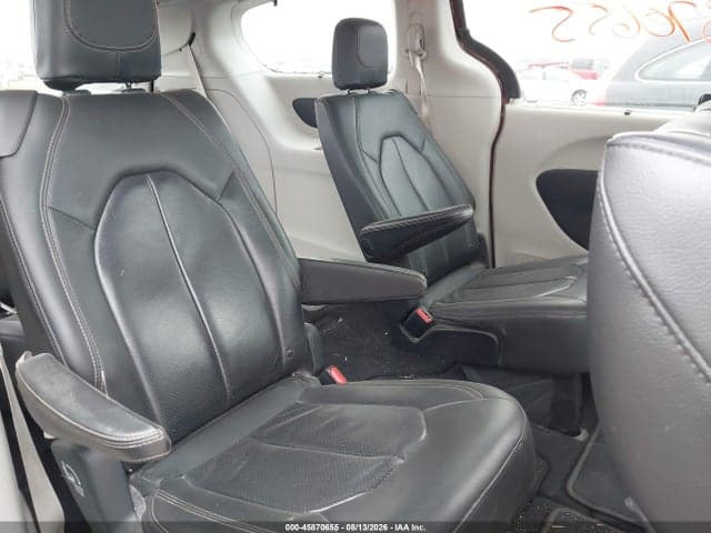 2018 CHRYSLER PACIFICA TOURING L 8
