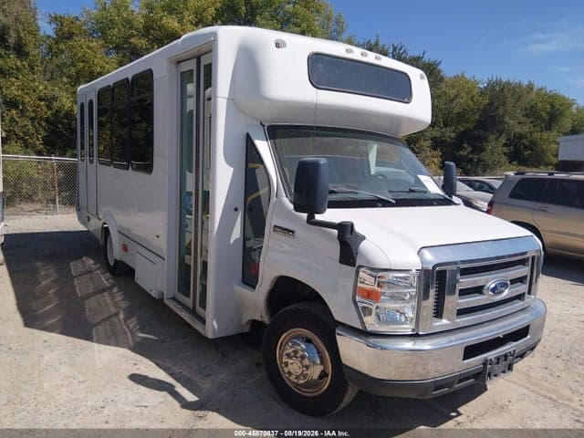 2019 FORD E-350 CUTAWAY 1