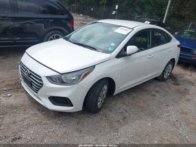 2019 HYUNDAI ACCENT SE 1