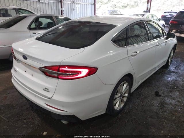 2019 FORD FUSION SE 4