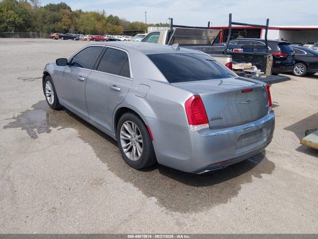 2017 CHRYSLER 300 LIMITED 3