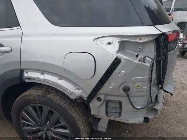 2023 NISSAN PATHFINDER SL 4WD 19