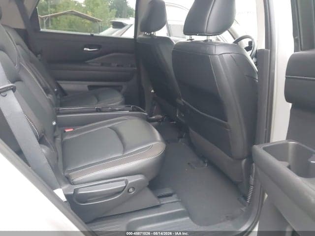 2023 NISSAN PATHFINDER SL 4WD 8