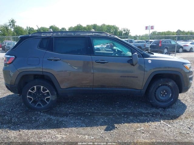 2019 JEEP COMPASS TRAILHAWK 4X4 13