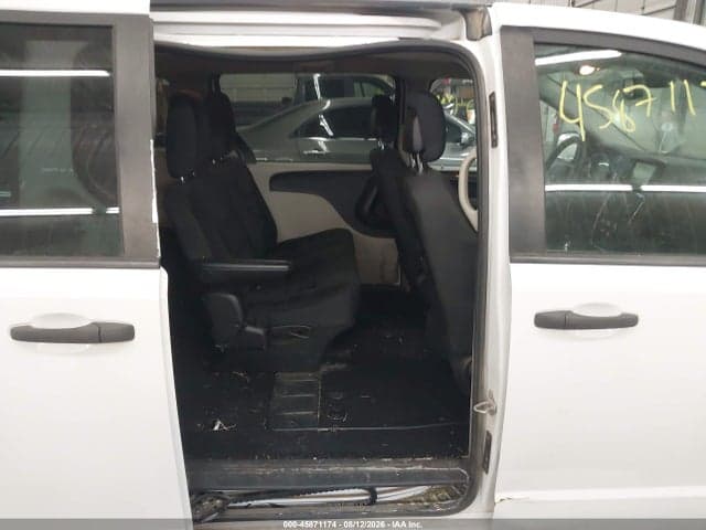 2019 DODGE GRAND CARAVAN SE 8