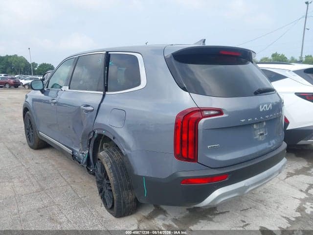 2022 KIA TELLURIDE LX 3