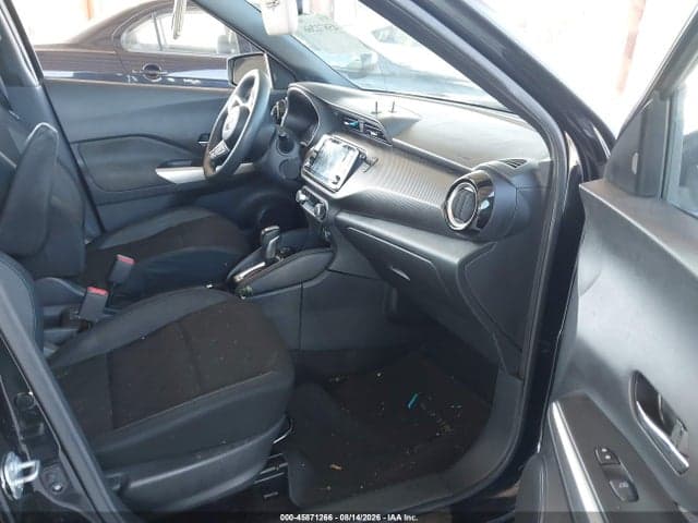2018 NISSAN KICKS SV 5