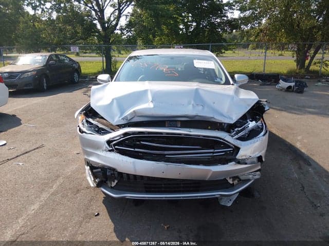 2017 FORD FUSION SE 11