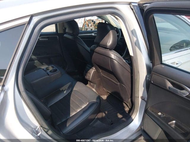 2017 FORD FUSION SE 8