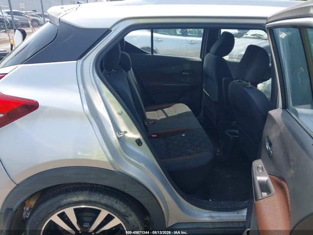 2019 NISSAN KICKS SR 8