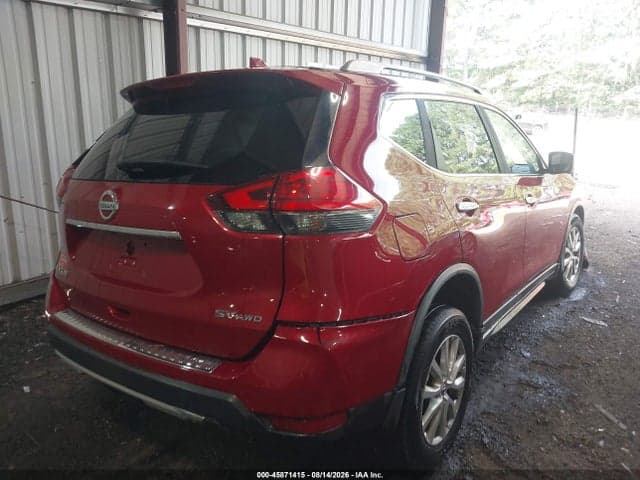 2017 NISSAN ROGUE SV 4